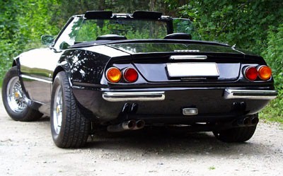 Ferrari on Ferrari  Daytona  365  Gts  Miami Vice  Spyder